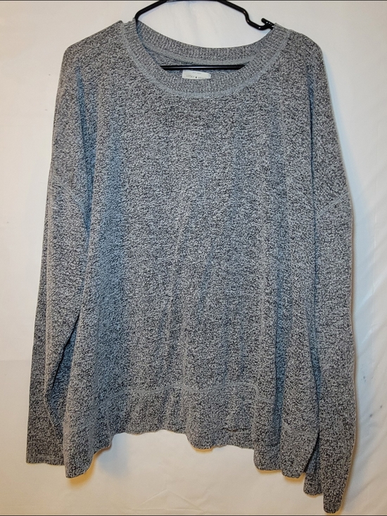 Lucky Brand Sweaters - Lucky Brand Heather Gray Knit Top